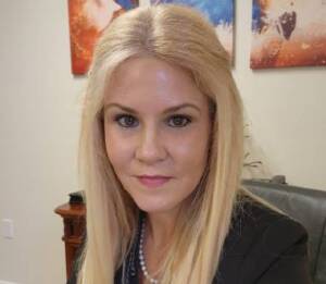 woman with long blonde hair
